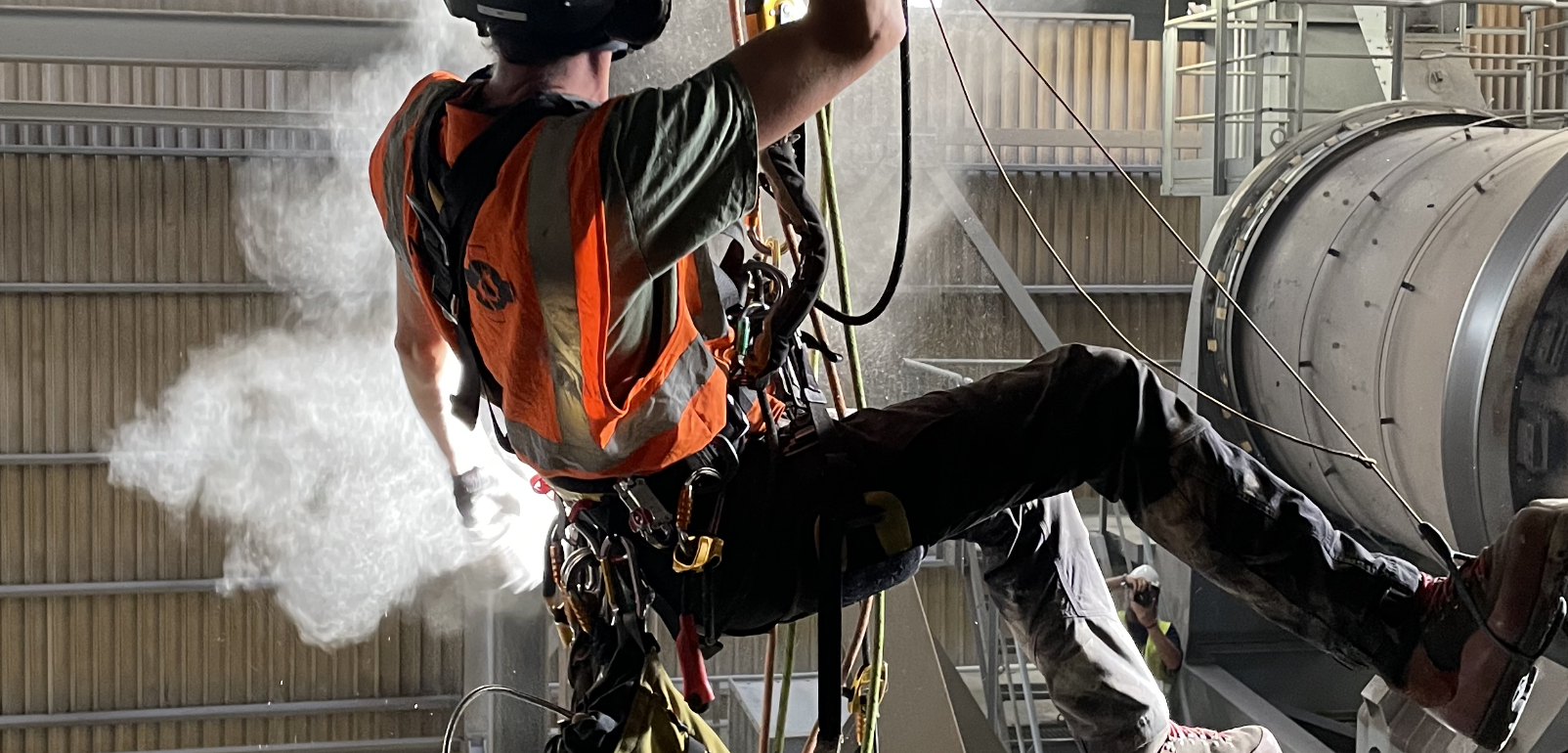 Inspectie tanks besloten ruimte